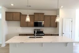 162 Westfield Circle photo 4