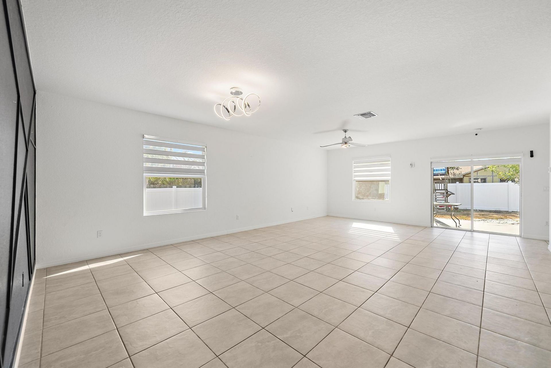 2574 SW Cameo Boulevard, Port Saint Lucie, FL 34953 Photo