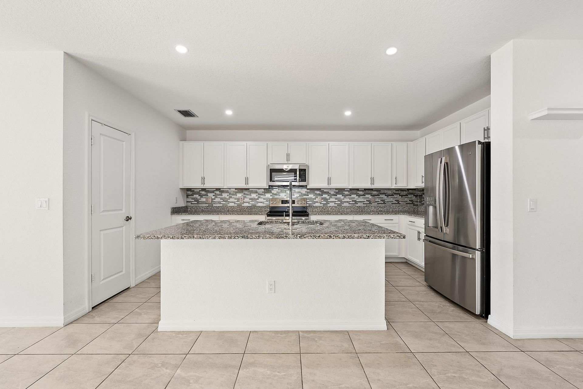 2574 SW Cameo Boulevard, Port Saint Lucie, FL 34953 Photo