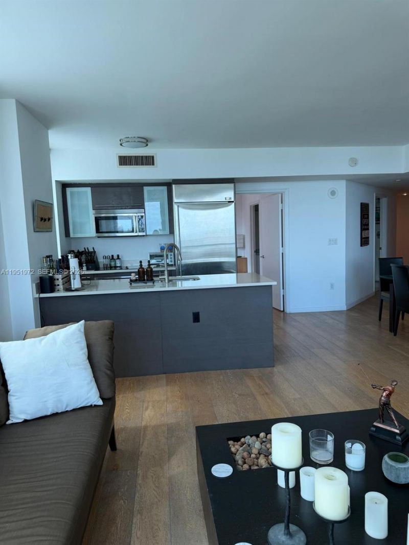 500 Brickell Ave, Unit 1702, Miami, FL 33131 Photo