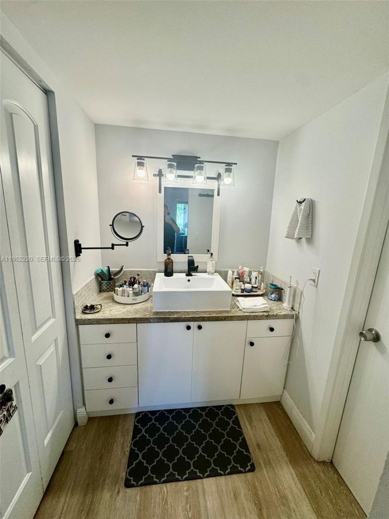 8810 SW 123rd Ct, Unit M202, Miami, FL 33186 Photo