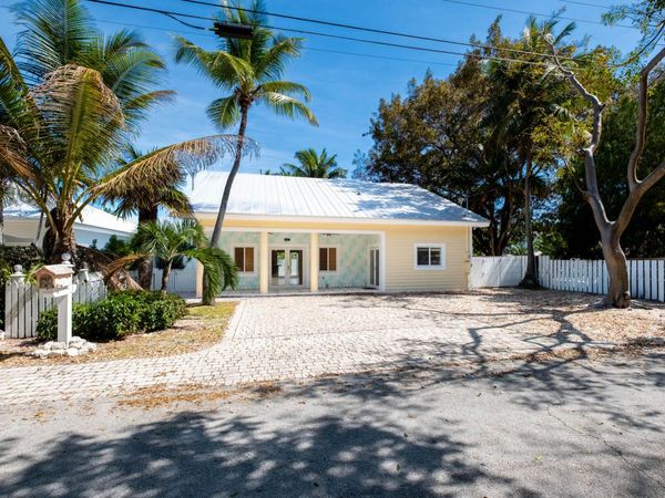 118 First Street, KEY LARGO, FL 33037