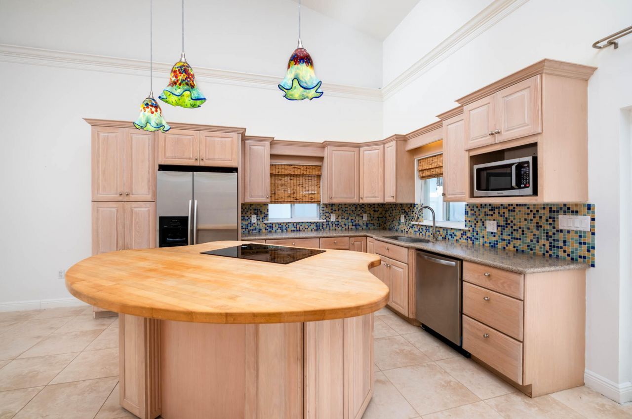 118 First Street, Key Largo, FL 33037 Photo