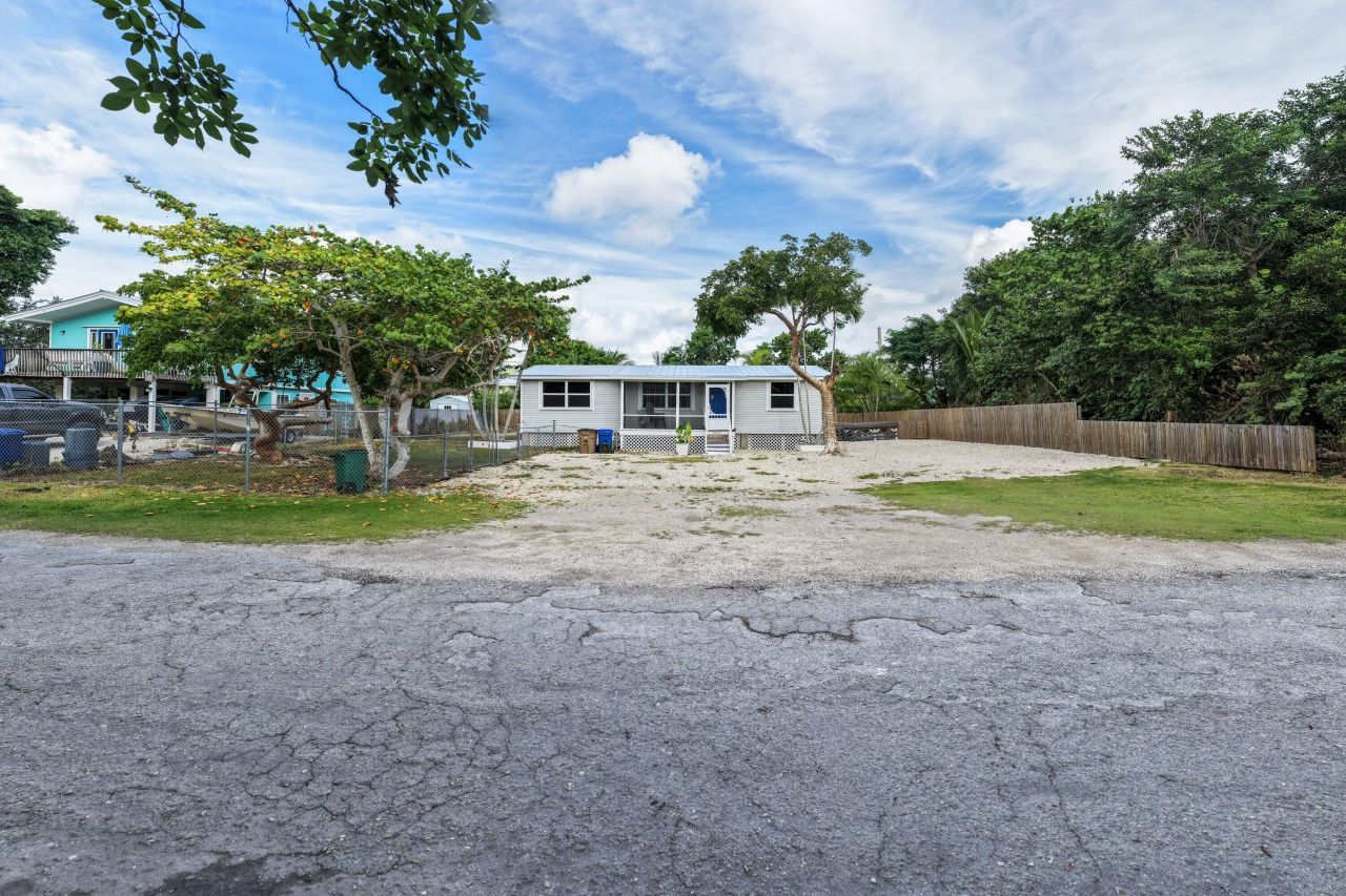 30023 Pine Channel Road, Big Pine Key, FL 33043 Photo