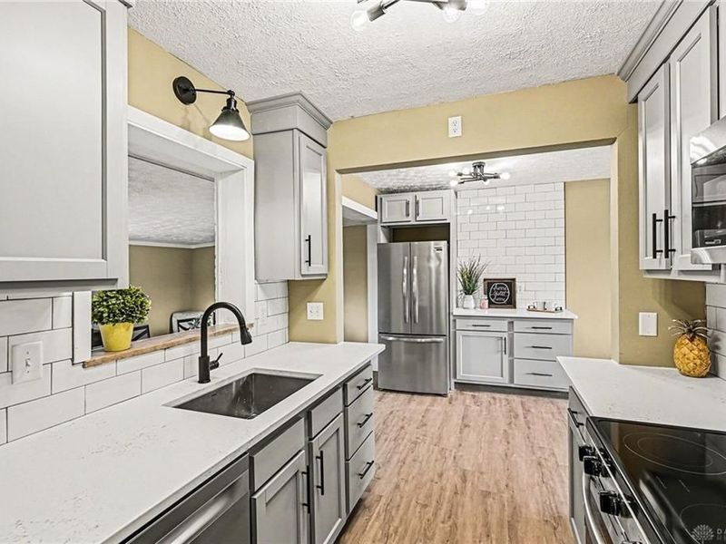 1947 Forestdale Avenue, Beavercreek, OH 45432 Photo 11