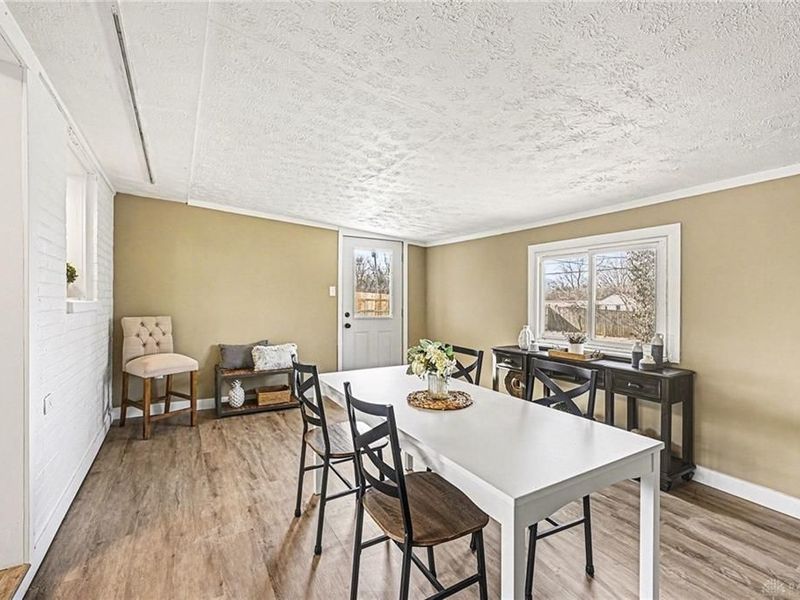 1947 Forestdale Avenue, Beavercreek, OH 45432 Photo 12