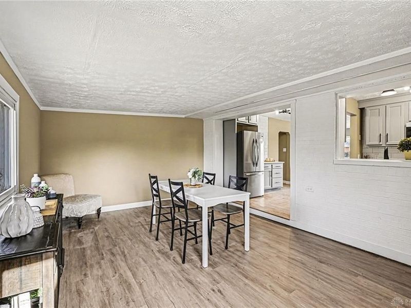 1947 Forestdale Avenue, Beavercreek, OH 45432 Photo 13