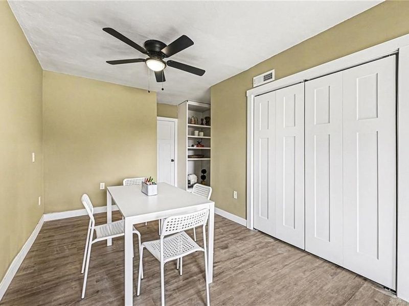 1947 Forestdale Avenue, Beavercreek, OH 45432 Photo 3