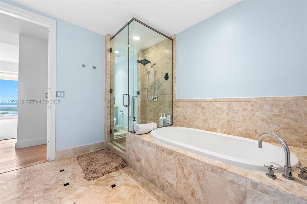 1425 Brickell Ave, Unit 58E, Miami, FL 33131 Photo