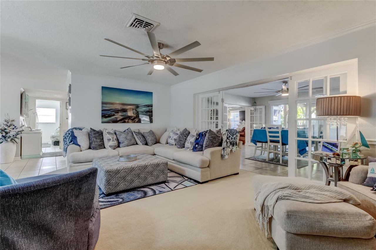 2686 Clubhouse Drive S, Clearwater, FL 33761 Photo