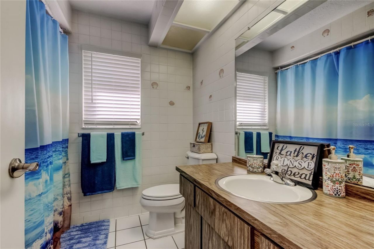 2686 Clubhouse Drive S, Clearwater, FL 33761 Photo