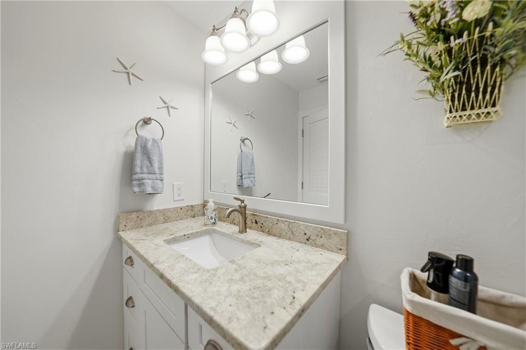 345 Mango St, Unit 604, Fort Myers Beach, FL 33931 Photo