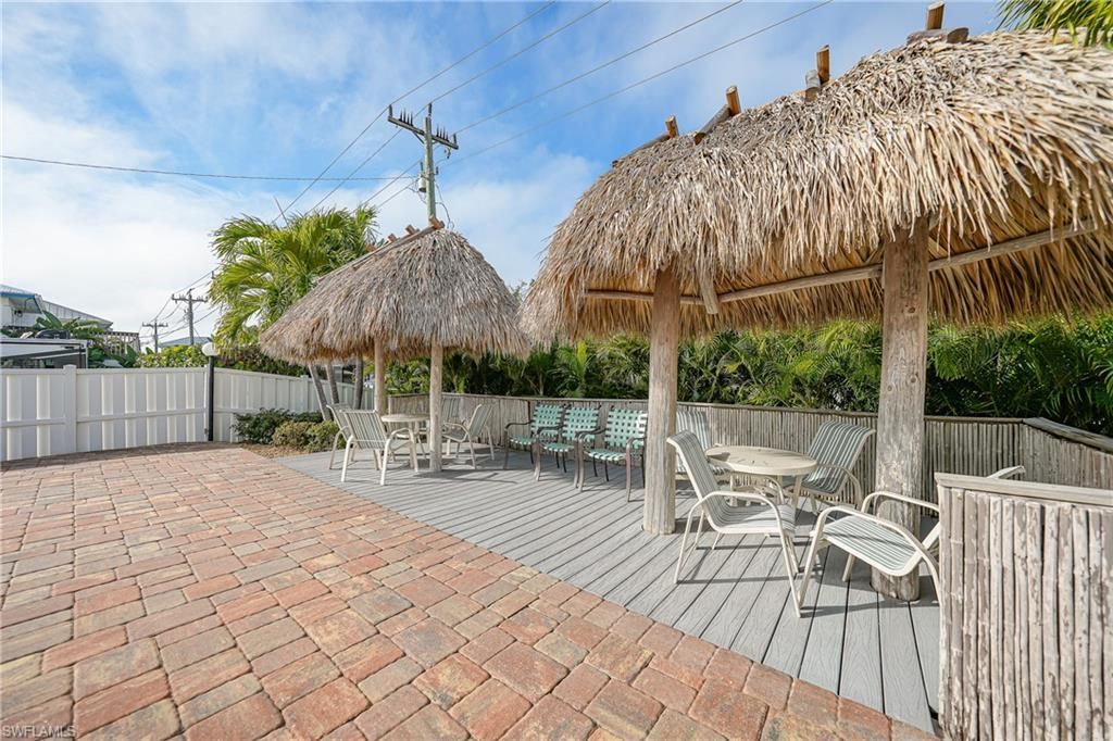 345 Mango St, Unit 604, Fort Myers Beach, FL 33931 Photo