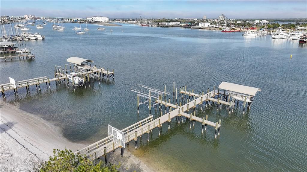 345 Mango St, Unit 604, Fort Myers Beach, FL 33931 Photo