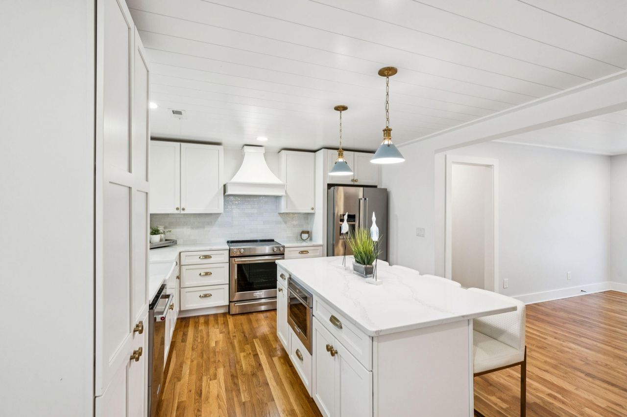 2906 Waterway Boulevard Photo 11