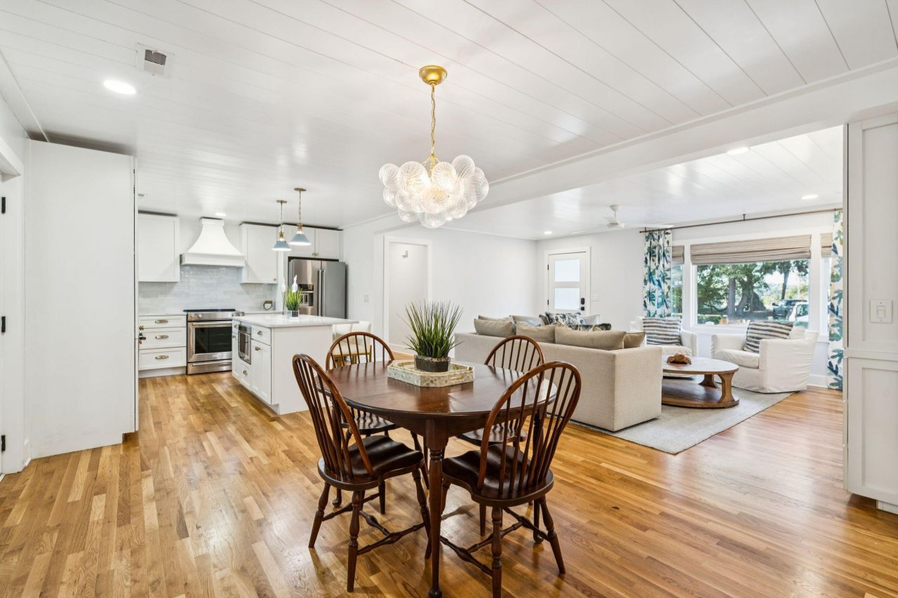 2906 Waterway Boulevard Photo 13