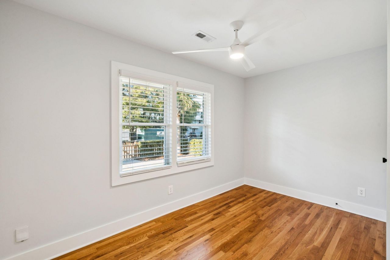 2906 Waterway Boulevard Photo 18