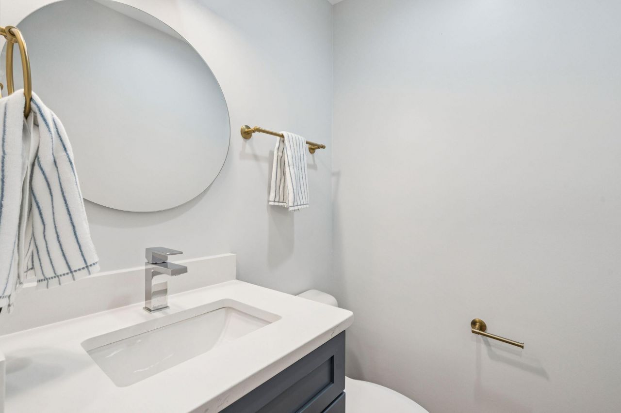 2906 Waterway Boulevard Photo 25