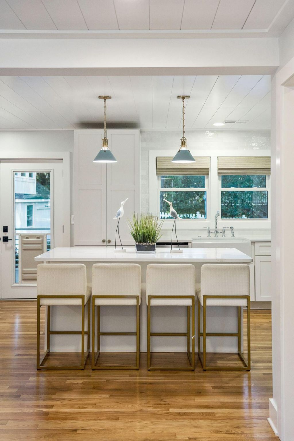 2906 Waterway Boulevard Photo 8