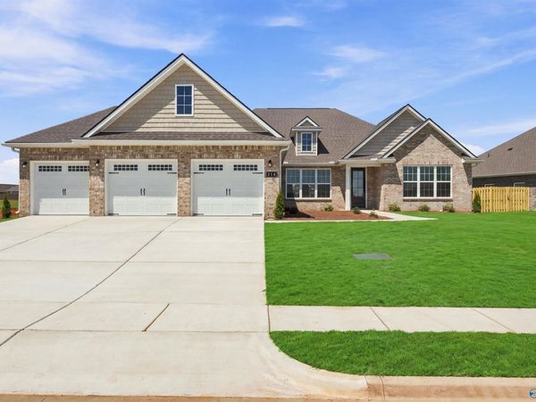 119 Sniper Street, Toney, AL 35773