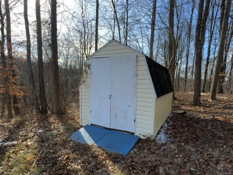 1360 W Bone Road NW, McConnelsville, OH 43756 Photo 5