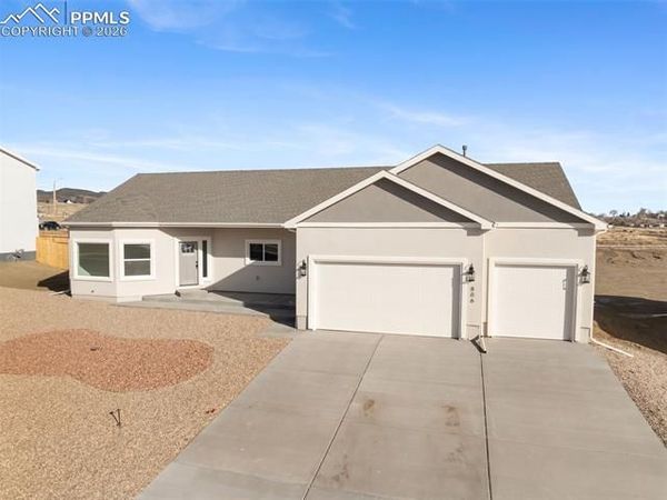 806 Keystone Loop, Canon City, CO 81212