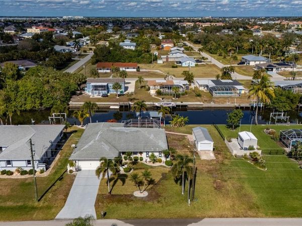 750 STURGEON PLACE, PUNTA GORDA, FL 33950