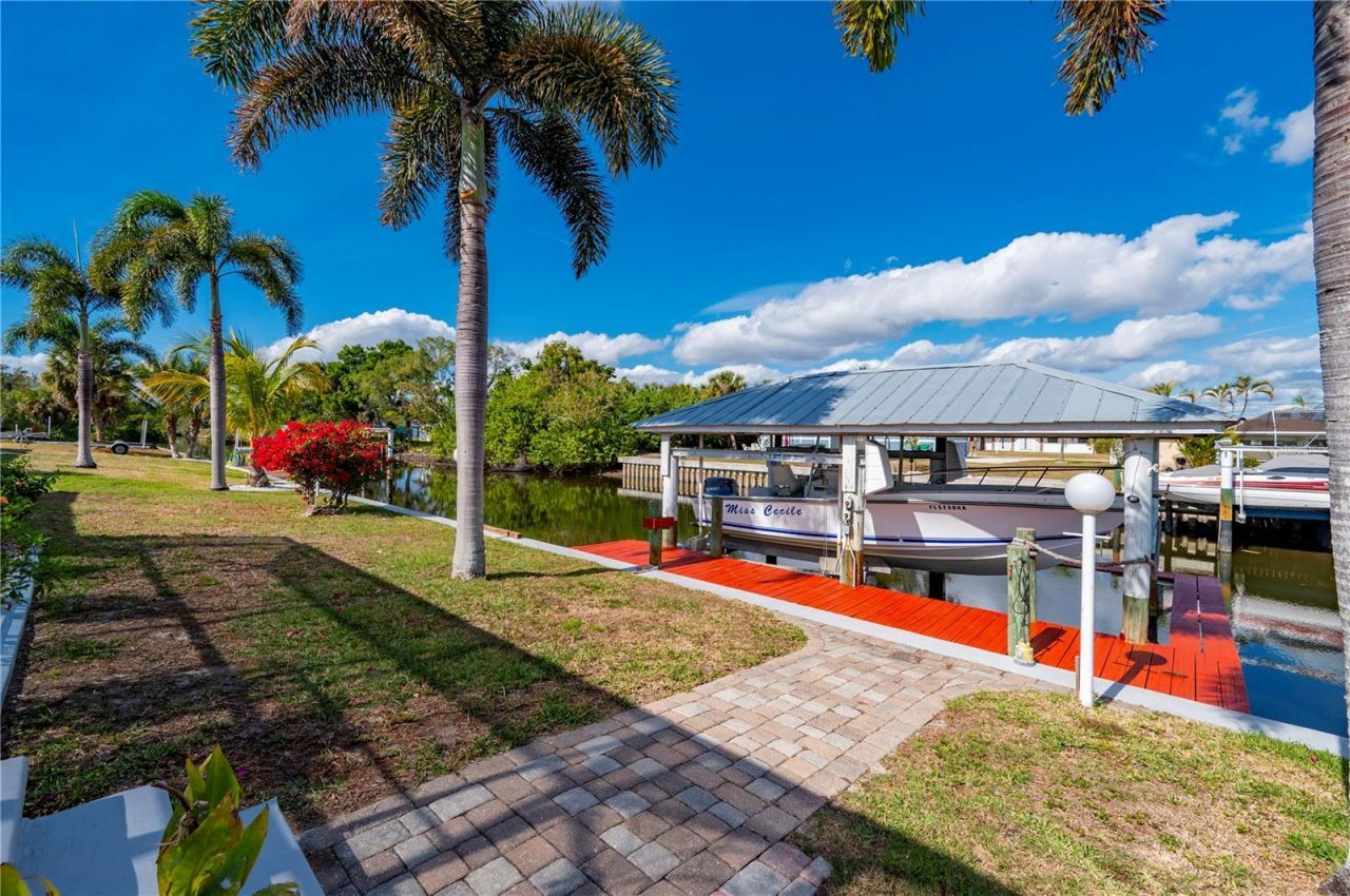 750 Sturgeon Place, Punta Gorda, FL 33950 Photo