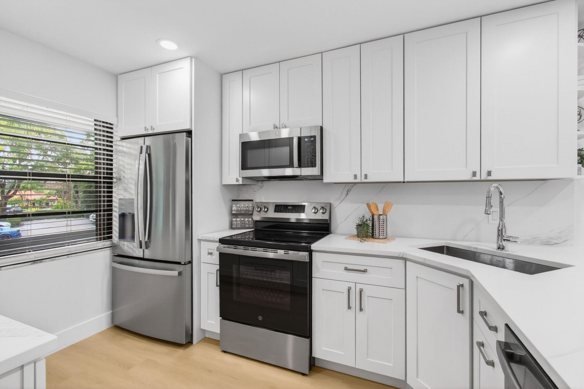 21691 Tall Palm Circle, Unit 3b, Boca Raton, FL 33433 Photo