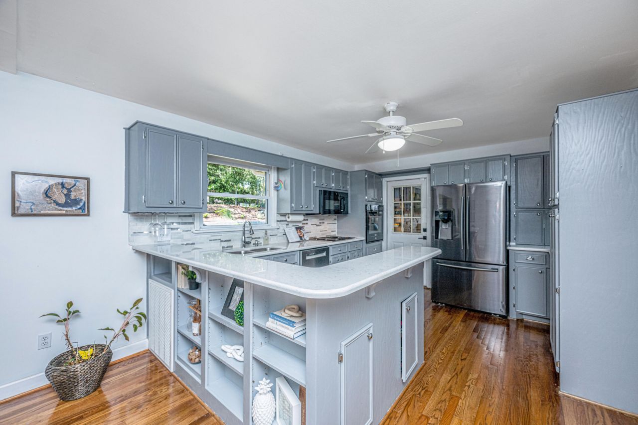 4915 Ashby Avenue Photo 13