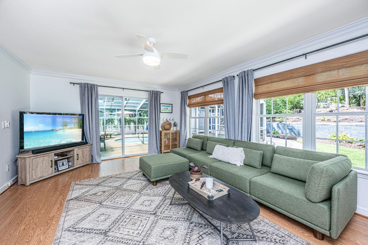 4915 Ashby Avenue Photo 18