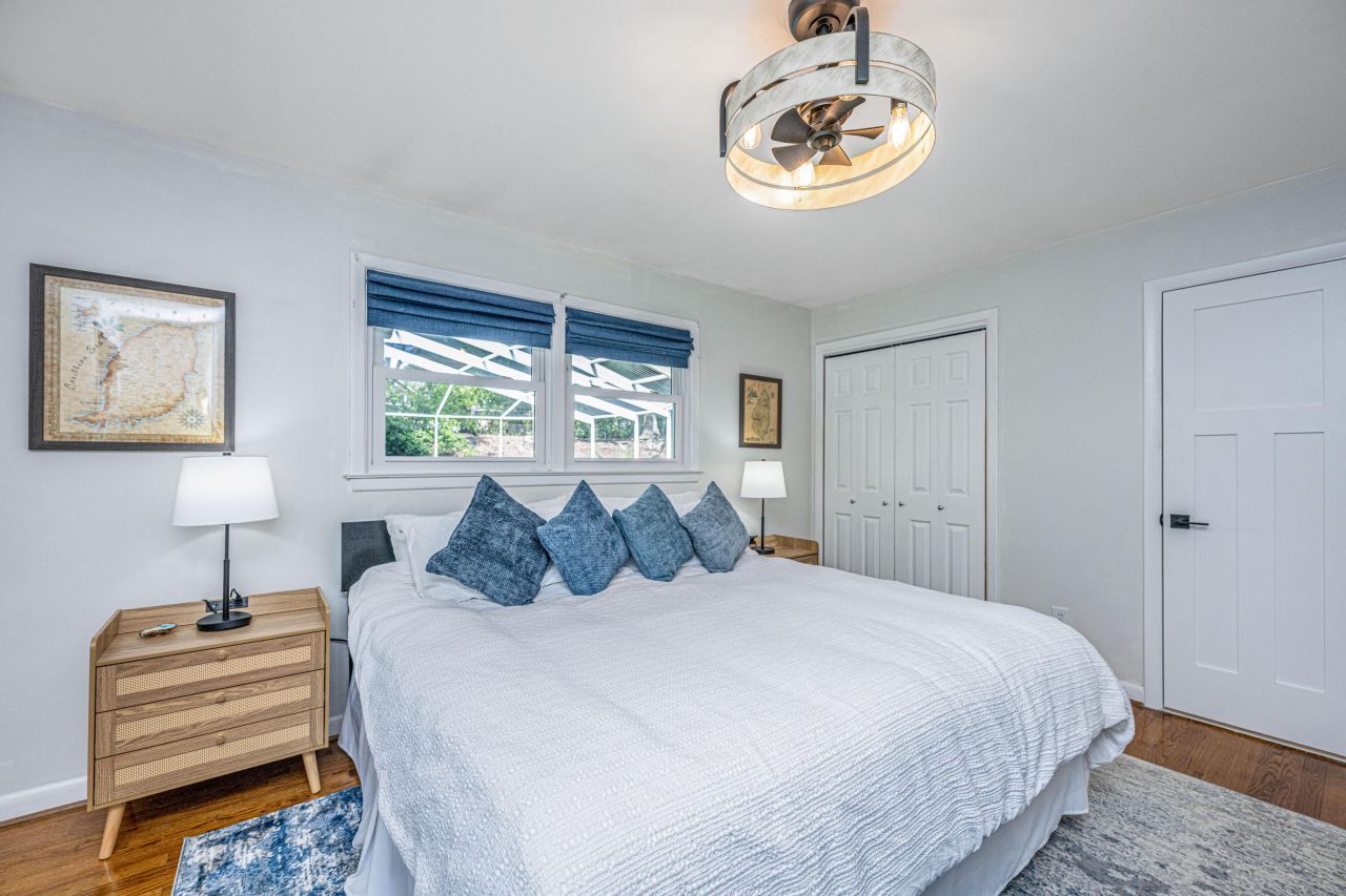 4915 Ashby Avenue Photo 23