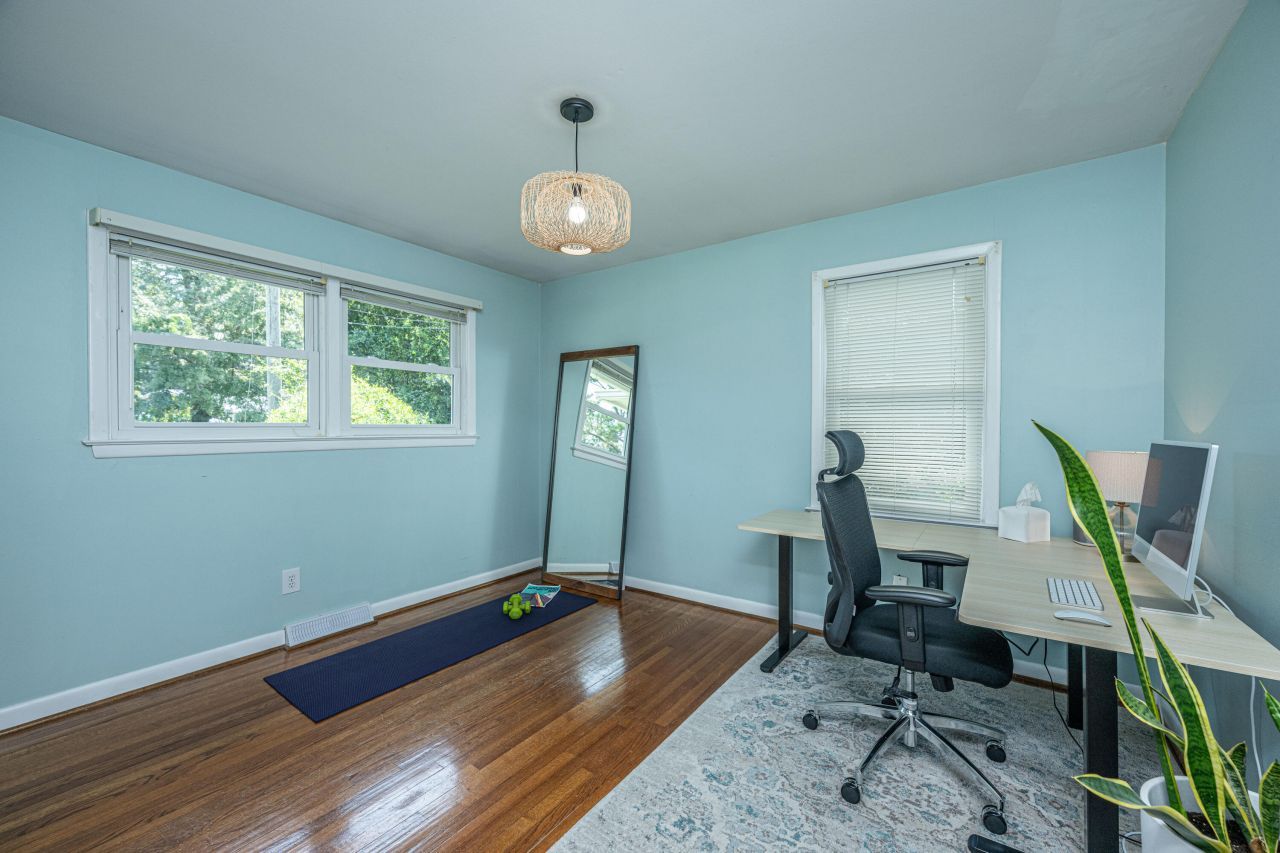 4915 Ashby Avenue Photo 26