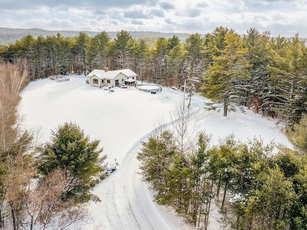 21 Highland Avenue, Canaan, NH 03741