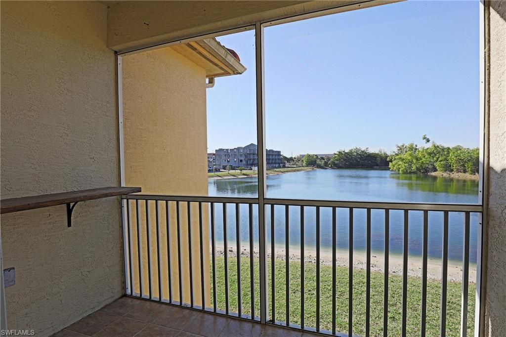 4199 Bellasol Cir, Unit 622, Fort Myers, FL 33916 Photo