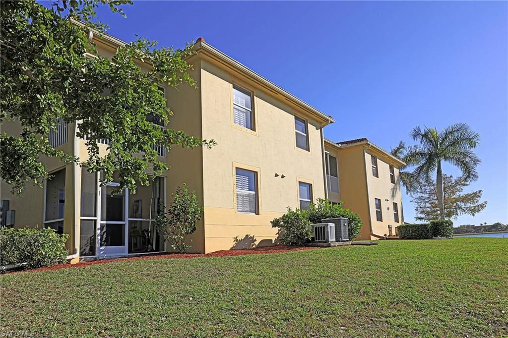 4199 Bellasol Cir, Unit 622, Fort Myers, FL 33916 Photo