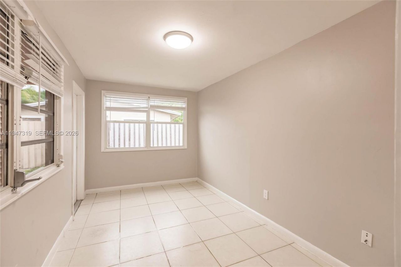 3140 NE 10th Ter, Pompano Beach, FL 33064 Photo