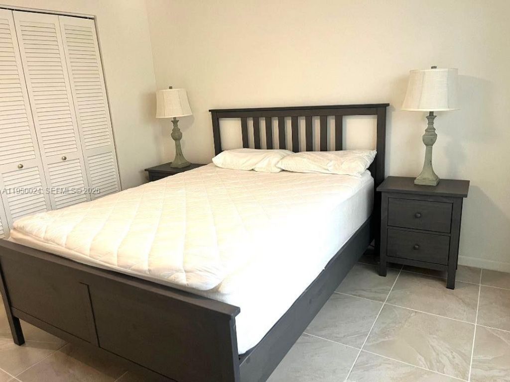 1901 N Ocean Blvd, Unit 7C, Fort Lauderdale, FL 33305 Photo