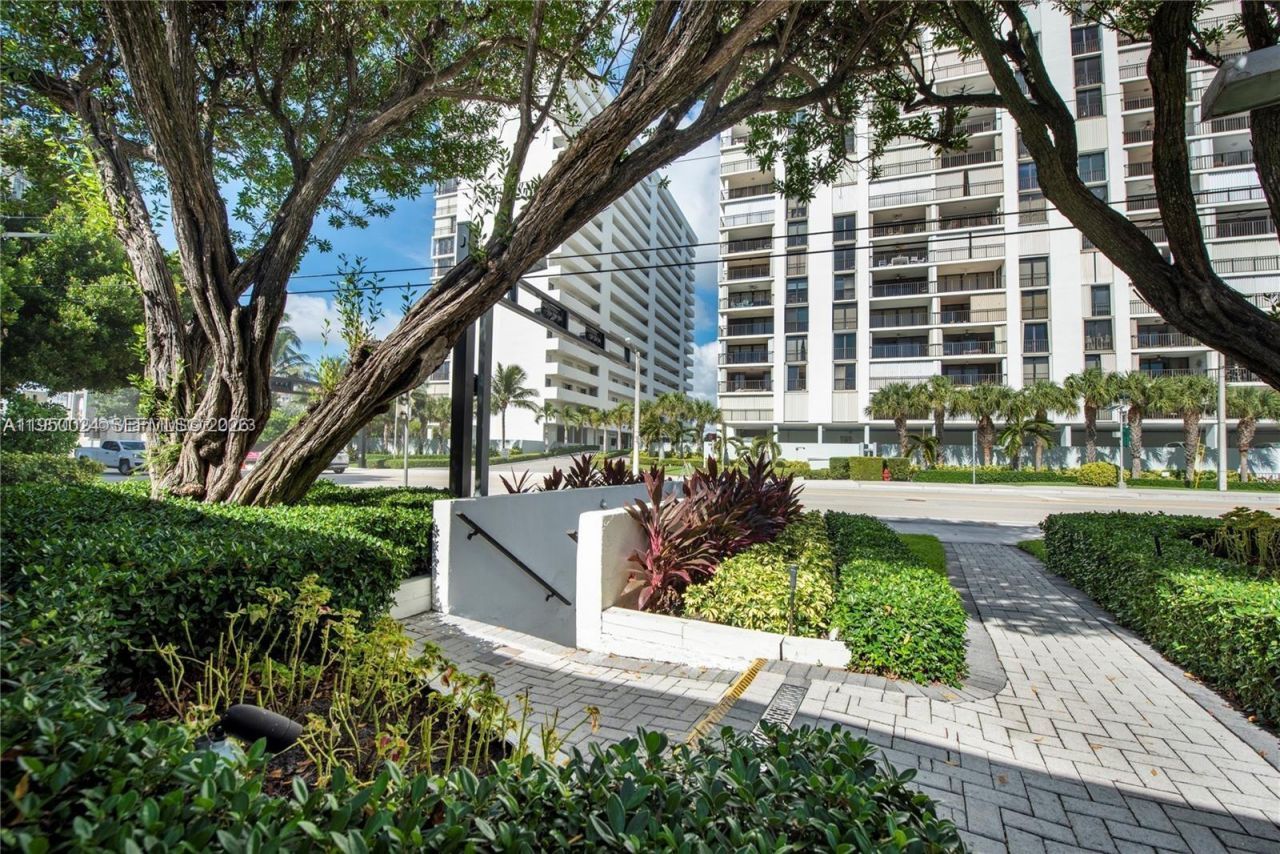 1901 N Ocean Blvd, Unit 7C, Fort Lauderdale, FL 33305 Photo