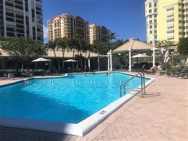 1901 N Ocean Blvd, Unit 7C, Fort Lauderdale, FL 33305 Photo