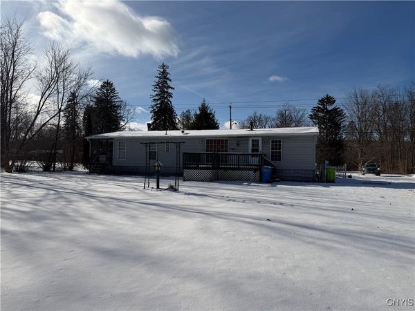 5128 S Main Street, Munnsville, NY 13409