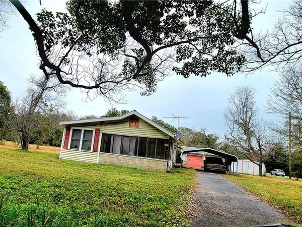 3015 Cedar Crescent Drive, Mobile, AL 36605