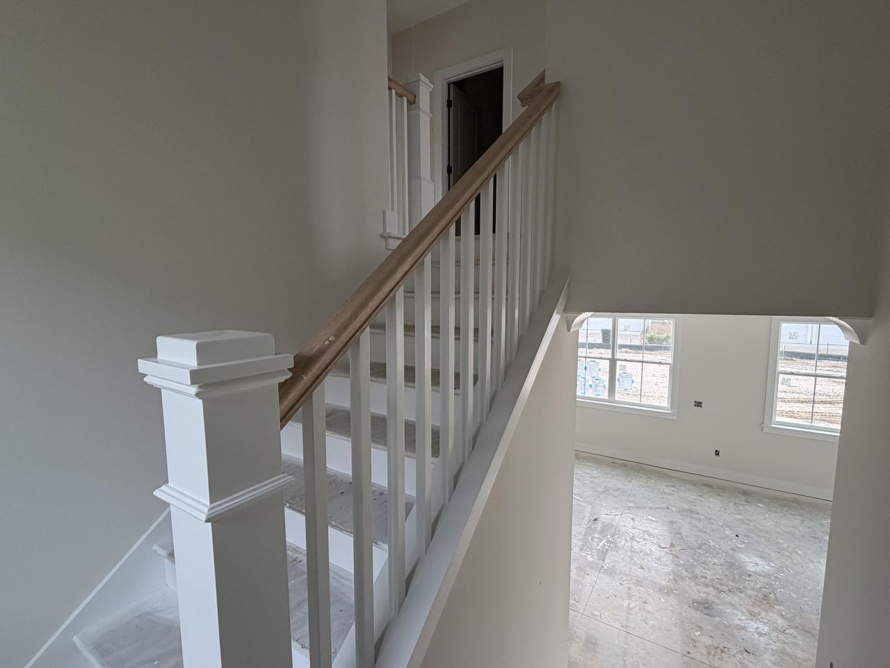 709 Rumbling Leaf Lane Photo 13