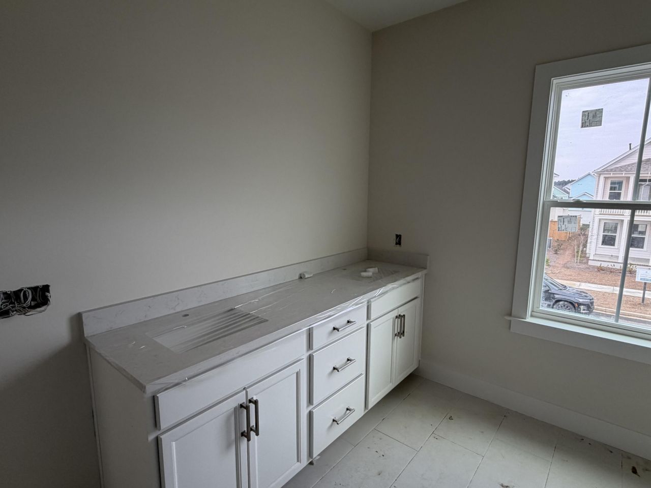 709 Rumbling Leaf Lane Photo 16