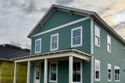 709 Rumbling Leaf Lane photo 4