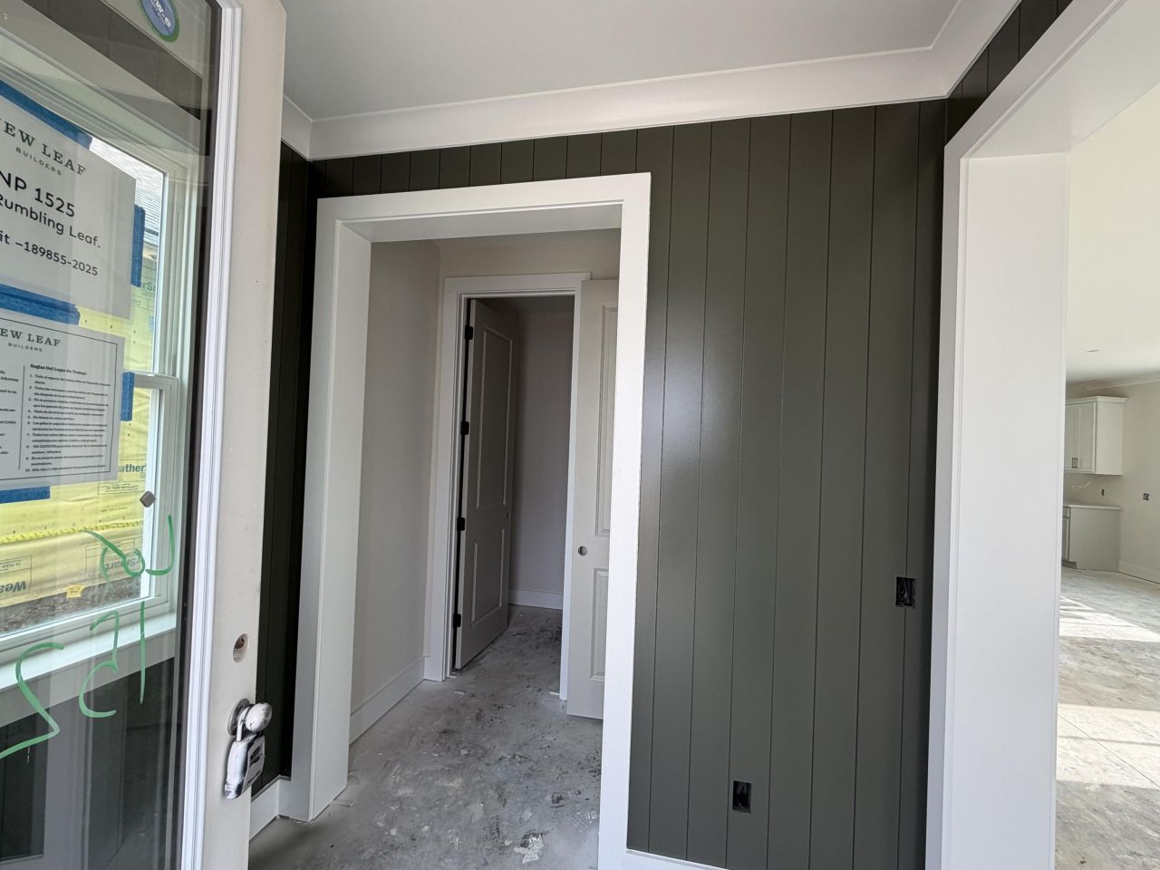 709 Rumbling Leaf Lane Photo 7