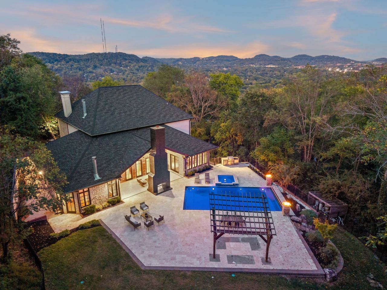 6355 Shadow Ridge Ct Brentwood, TN 37027