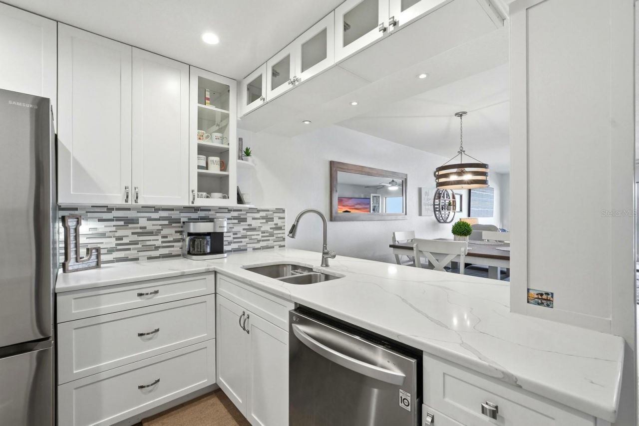 458 Bouchelle Drive, Unit 203, New Smyrna Beach, FL 32169 Photo