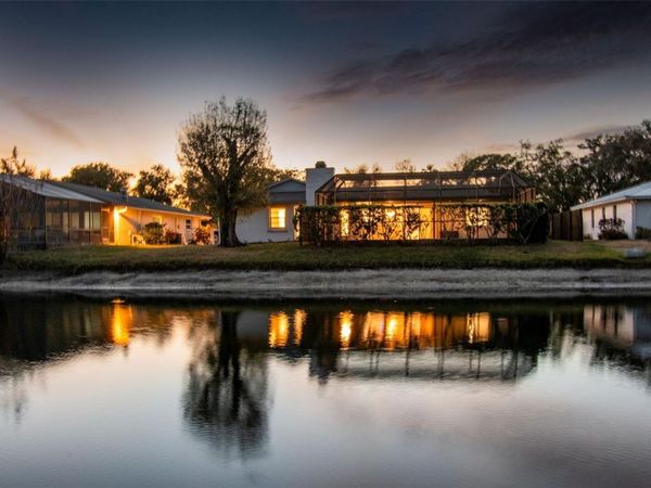 4423 MEADOW CREEK CIRCLE, SARASOTA, FL 34233