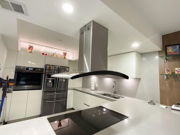 1301 NE Miami Gardens Dr, Unit 501W, Miami, FL 33179
